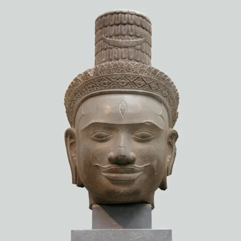 Камбожийн Шива бурхны толгойн чулуун баримал